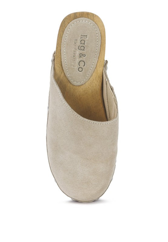 CEDRUS FINE SUEDE STUDDED CLOG MULES